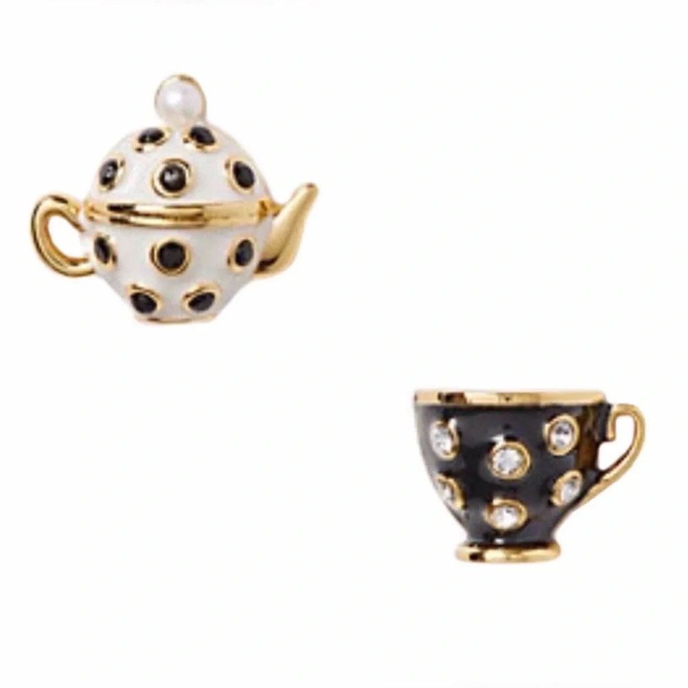 NWT Kate Spade Alice in Wonderland Teacup Stud Earrings - Picture 1 of 1